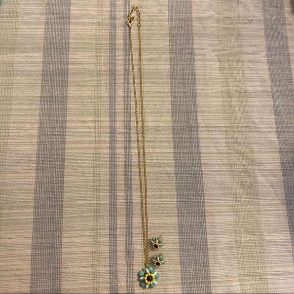 Talbots Pendant and Earring Set - Picture 6 of 13